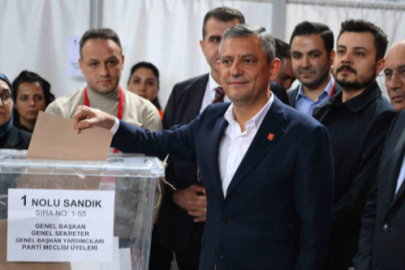 CHP'de kurultay için yeterli imza sayısına ulaşıldı