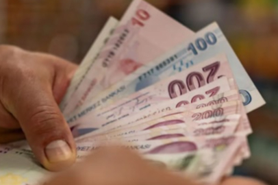 Emekli zamları için son aya girildi: İşte, güncellenen maaşlar..